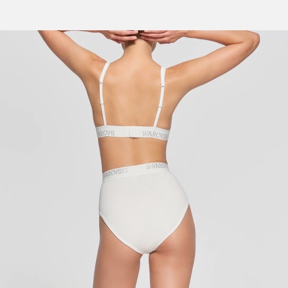 SWAROVSKI X SKIMS Ribbed High-Rise Crystal Logo Brief - Picture 3 of 4